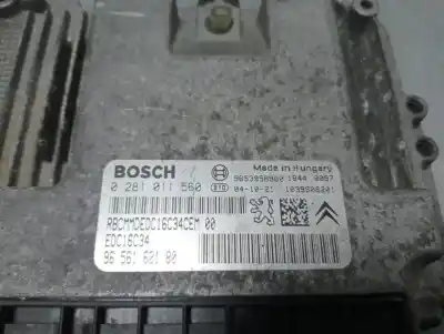 Pièce détachée automobile d'occasion Calculateur Moteur Ecu pour PEUGEOT 206 BERLINA XS Références OEM IAM 0281011560  