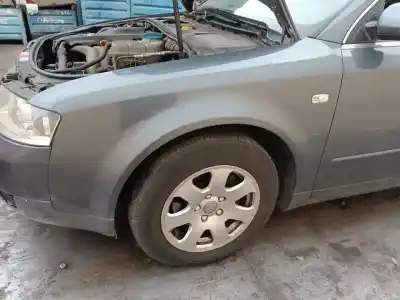 Автозапчастина б/у передне ліве крило для AUDI A4 B6 (8E2) 2.0 Посилання на OEM IAM   