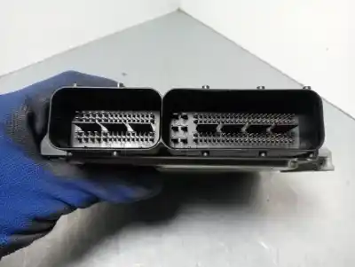 Pezzo di ricambio per auto di seconda mano centralina motore per kia sorento (bl) (2002->) 2.5 crdi riferimenti oem iam 0281013048