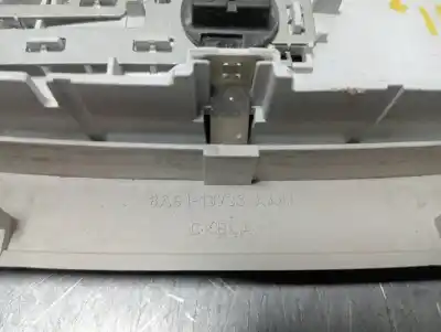 Pezzo di ricambio per auto di seconda mano Luce Interna per FORD FIESTA (CB1) Ambiente Riferimenti OEM IAM 8A6113733  