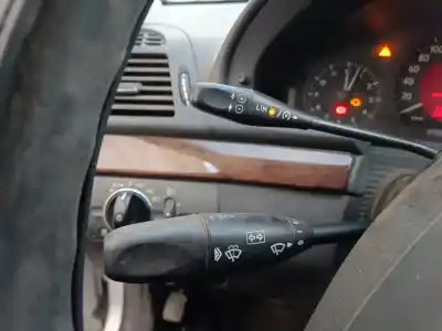 Peça sobressalente para automóvel em segunda mão Comutador De Piscas  por MERCEDES-BENZ CLASE E (W211) BERLINA E 220 CDI (211.006) 150 CV / 110 KW Referências OEM IAM   