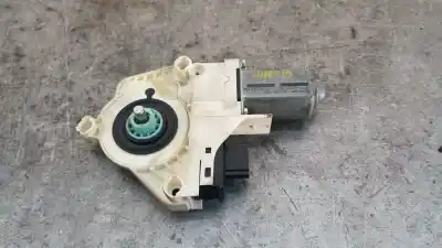 Peça sobressalente para automóvel em segunda mão motor elevador vidro dianteiro esquerdo por skoda suberb (3t4) active referências oem iam 8k0959801  
