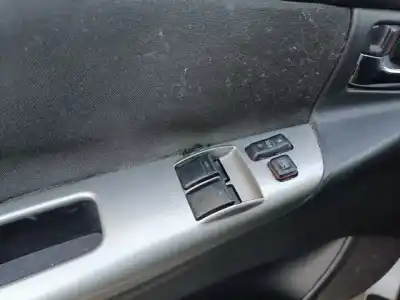 Peça sobressalente para automóvel em segunda mão botão / interruptor elevador vidro dianteiro esquerdo por toyota corolla (e12) 1.6 16v referências oem iam   