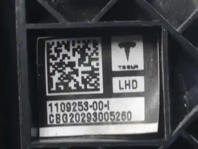 Автозапчастина б/у окрашувальник задніх ліхтарів для tesla model 3 model 3 посилання на oem iam 1109253-00-i  
