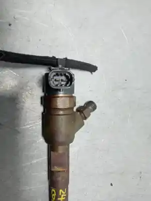 Recambio de automóvil de segunda mano de inyector para opel corsa d 1.3 16v cdti referencias oem iam 0445110183  