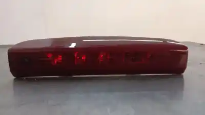 Second-hand car spare part central brake light for opel corsa e selective oem iam references 510511640  