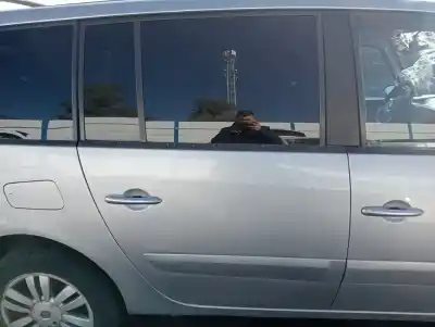 Автозапчасти б/у дверь задняя правая за RENAULT ESPACE IV (JK0) Grand Espace Dynamique ссылки OEM IAM   