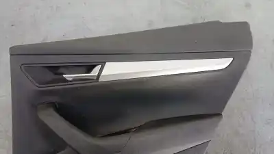 Peça sobressalente para automóvel em segunda mão forra / revestimento da porta traseira esquerda por skoda karoq (nu) ambition referências oem iam   