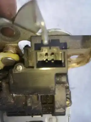 Peça sobressalente para automóvel em segunda mão  por SKODA SUBERB (3T4)  Referências OEM IAM 8K9627505  