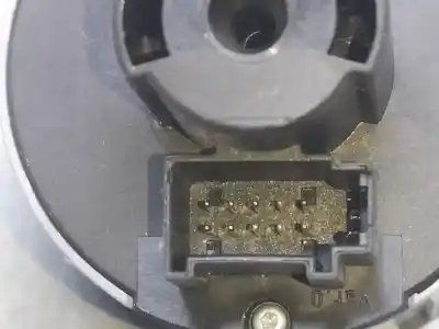 Peça sobressalente para automóvel em segunda mão comutador de luzes por skoda suberb (3t4) active referências oem iam 3t0941  