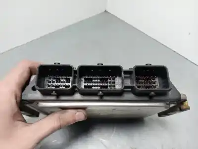 Second-hand car spare part Ecu Engine Control for RENAULT ESPACE IV (JK0) 1.9 dCi Diesel OEM IAM references 0281011723  