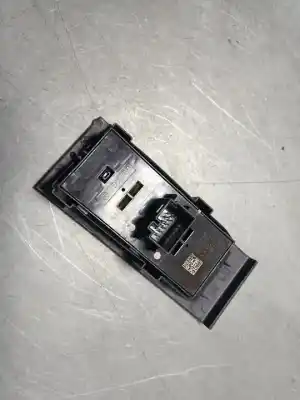 Second-hand car spare part left front power window switch for skoda rapid ambition 90 cv / 66 kw oem iam references   
