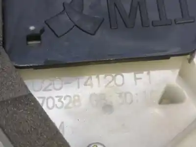 Peça sobressalente para automóvel em segunda mão  por TOYOTA YARIS  Referências OEM IAM   