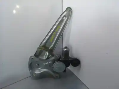 Peça sobressalente para automóvel em segunda mão elevador de vidros traseiro direito por toyota yaris active referências oem iam 973581