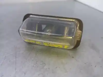 Peça sobressalente para automóvel em segunda mão luz da chapa de matrícula por toyota yaris active referências oem iam   