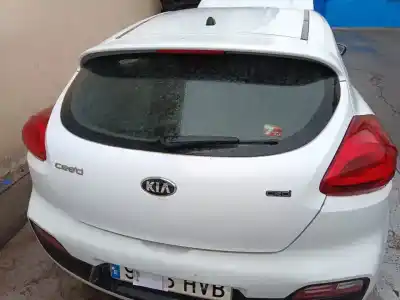 Second-hand car spare part tailgate for kia cee'd (jd) 1.6 crdi 110 oem iam references 
