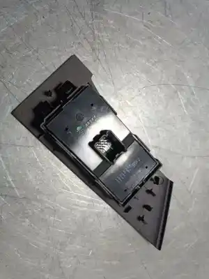 Second-hand car spare part left front power window switch for opel astra j lim. excellence oem iam references   