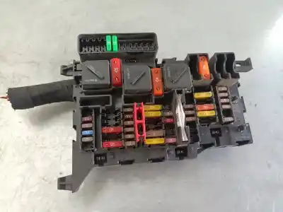 Second-hand car spare part fuse box unit for mini mini countryman (f60) cooper se all4 oem iam references 9360501  684614201