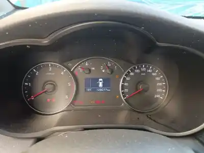 Peça sobressalente para automóvel em segunda mão quadrante por kia carens ( ) business referências oem iam 1164001630