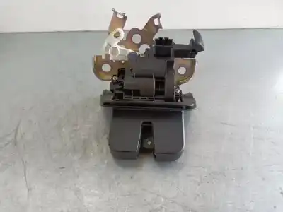 Автозапчастина б/у замок багажника / ворот для AUDI Q3 (8UG) sport quattro 180 CV / 132 KW Посилання на OEM IAM 8R0827505A  