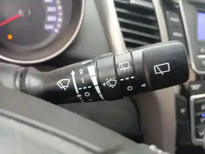 Peça sobressalente para automóvel em segunda mão comutador de limpa vidros por hyundai i30 ranchera familiar (gd) 1.4 crdi referências oem iam 