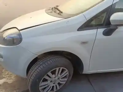 Автозапчастина б/у ПЕРЕДНЕ ЛІВЕ КРИЛО для FIAT PUNTO (EVO) (199)  Посилання на OEM IAM   