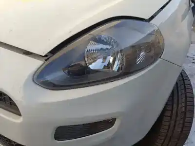 Автозапчастина б/у ЛІВА ФАРА для FIAT PUNTO (EVO) (199)  Посилання на OEM IAM   