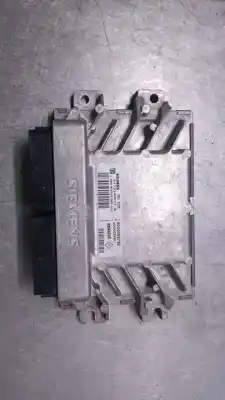 Peça sobressalente para automóvel em segunda mão centralina de motor uce por dacia logan laureate referências oem iam 8200483732  