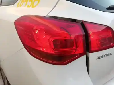 Pezzo di ricambio per auto di seconda mano lampada posteriore sinistra per opel astra j lim. excellence riferimenti oem iam 