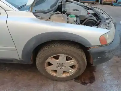 Автозапчасти б/у ПЕРЕДНЕЕ ПРАВОЕ КРЫЛО за VOLVO XC70 II (136)  ссылки OEM IAM   