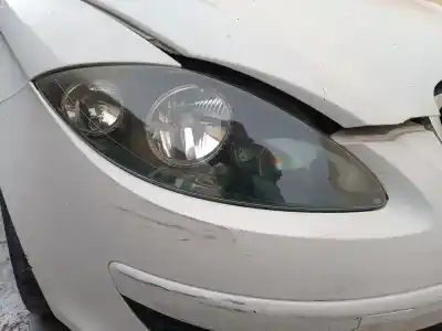 Pezzo di ricambio per auto di seconda mano FARO ANTERIORE DESTRO per SEAT TOLEDO III (5P2)  Riferimenti OEM IAM   