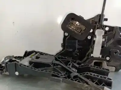 Second-hand car spare part left front door lock for seat arona style oem iam references 10b837015b