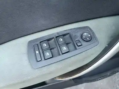 Peça sobressalente para automóvel em segunda mão botão / interruptor elevador vidro dianteiro esquerdo por bmw serie x3 (e83) 2.0d [2.0 ltr. - 110 kw 16v diesel cat] referências oem iam   
