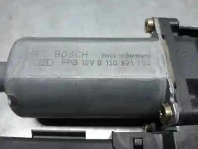 Peça sobressalente para automóvel em segunda mão Motor Elevador Vidro Dianteiro Direito por AUDI A4 BERLINA (8E) 1.8 T Sport Edition Referências OEM IAM 0130821764  