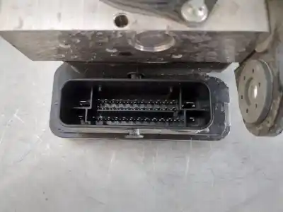 Peça sobressalente para automóvel em segunda mão abs por seat arona style referências oem iam 2q0614517ap  