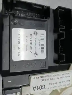 Peça sobressalente para automóvel em segunda mão MOTOR ELEVADOR VIDRO DIANTEIRO ESQUERDO por AUDI A3 (8P1)  Referências OEM IAM 8P0959801A  