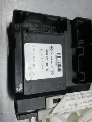 Автозапчастина б/у  для AUDI A3 (8P)  Посилання на OEM IAM 8P0959801A  
