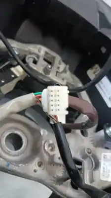 Peça sobressalente para automóvel em segunda mão volante por toyota yaris active referências oem iam 310374599bmy