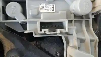 Second-hand car spare part right tailgate light for toyota corolla (e12) 1.6 16v oem iam references 8155002300  