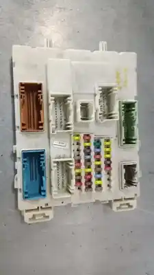 Second-hand car spare part fuse box unit for ford focus lim. (cb8) titanium oem iam references bv6t14014  30s51945l455