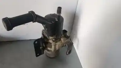 Pezzo di ricambio per auto di seconda mano POMPA STERZO per CITROEN C4 BERLINA 1.6 16V HDi FAP Riferimenti OEM IAM 9657613480  