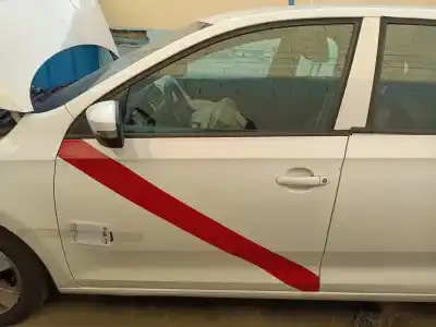 Second-hand car spare part left front door for skoda rapid ambition oem iam references 