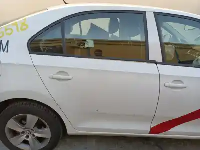 Second-hand car spare part rear right door for skoda rapid ambition oem iam references 