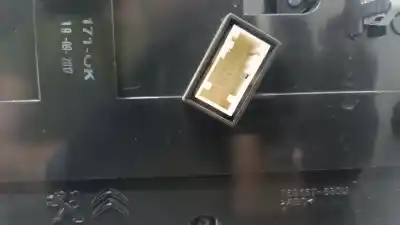 Second-hand car spare part dashboard for citroen c3 comercial 74 cv / 55 kw oem iam references 9813361380  