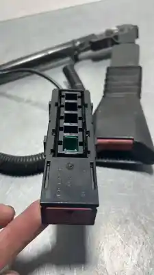 Peça sobressalente para automóvel em segunda mão pré-tensor de airbag esquerdo por opel corsa c furgoneta/hatchback (x01) 1.2 16v (f08, w5l) referências oem iam   