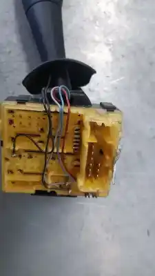 Автозапчастина б/у команда чистити для renault captur expression 90 cv / 66 kw посилання на oem iam e106703251  