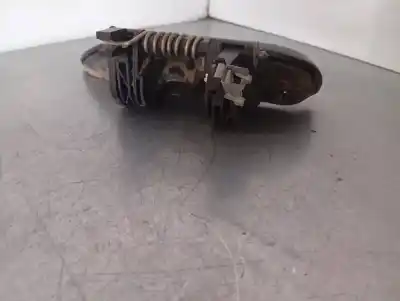 Peça sobressalente para automóvel em segunda mão puxador exterior frente direito por dacia sandero laureate referências oem iam   