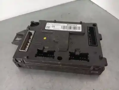 Second-hand car spare part electronic module for dacia sandero laureate oem iam references 284b10447  