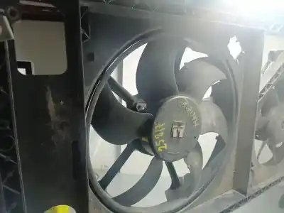 Pezzo di ricambio per auto di seconda mano elettroventola per renault master ii phase 2 combi combi 3t5 l2 9-pl. caja cerrada/techo elev. 136 cv / 100 kw riferimenti oem iam   