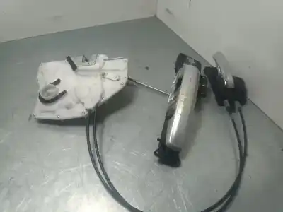 Second-hand car spare part front right door lock for suzuki swift azg (nz) gl oem iam references   